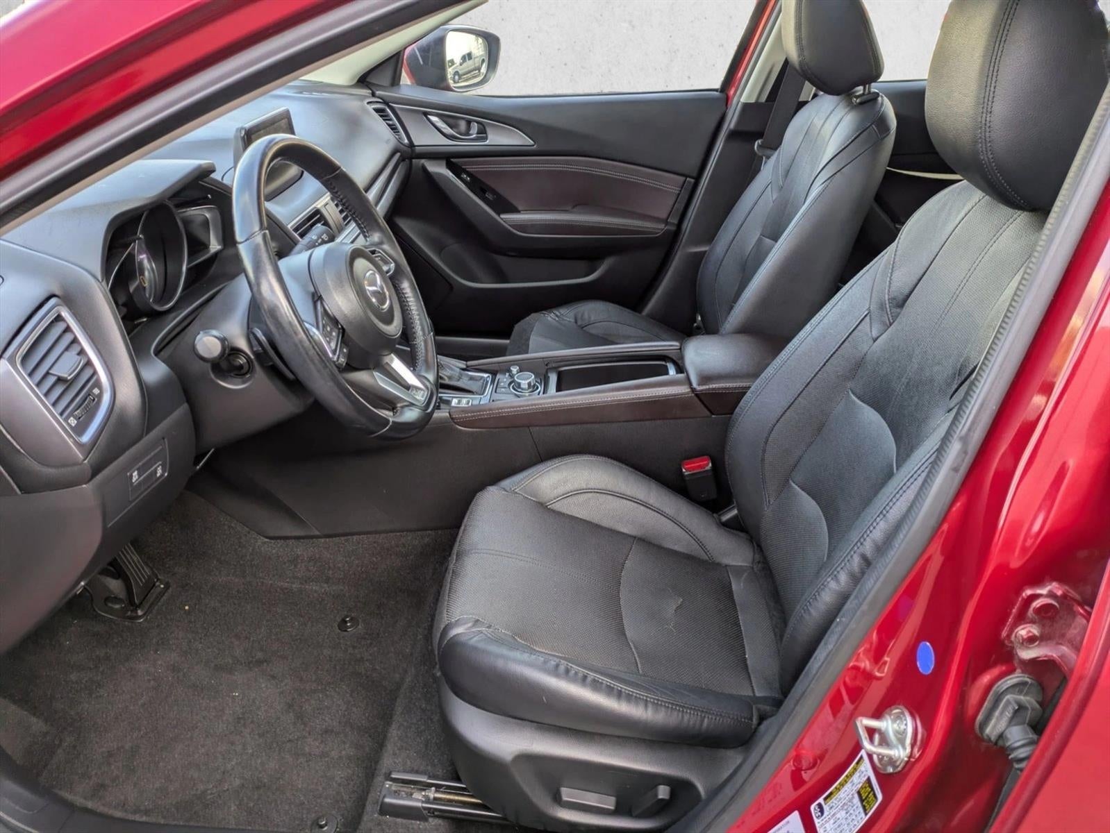 2017 Mazda Mazda3 5-Door Grand Touring Auto