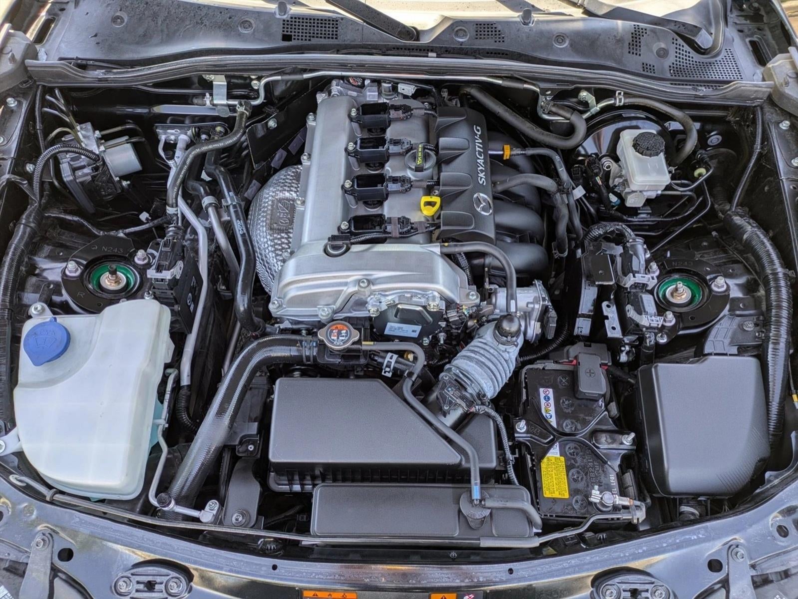 2022 Mazda Mazda MX-5 Miata Sport Manual