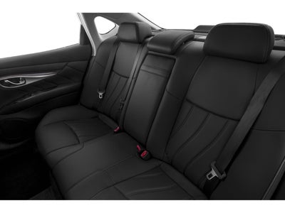 2018 INFINITI Q70 3.7 LUXE RWD