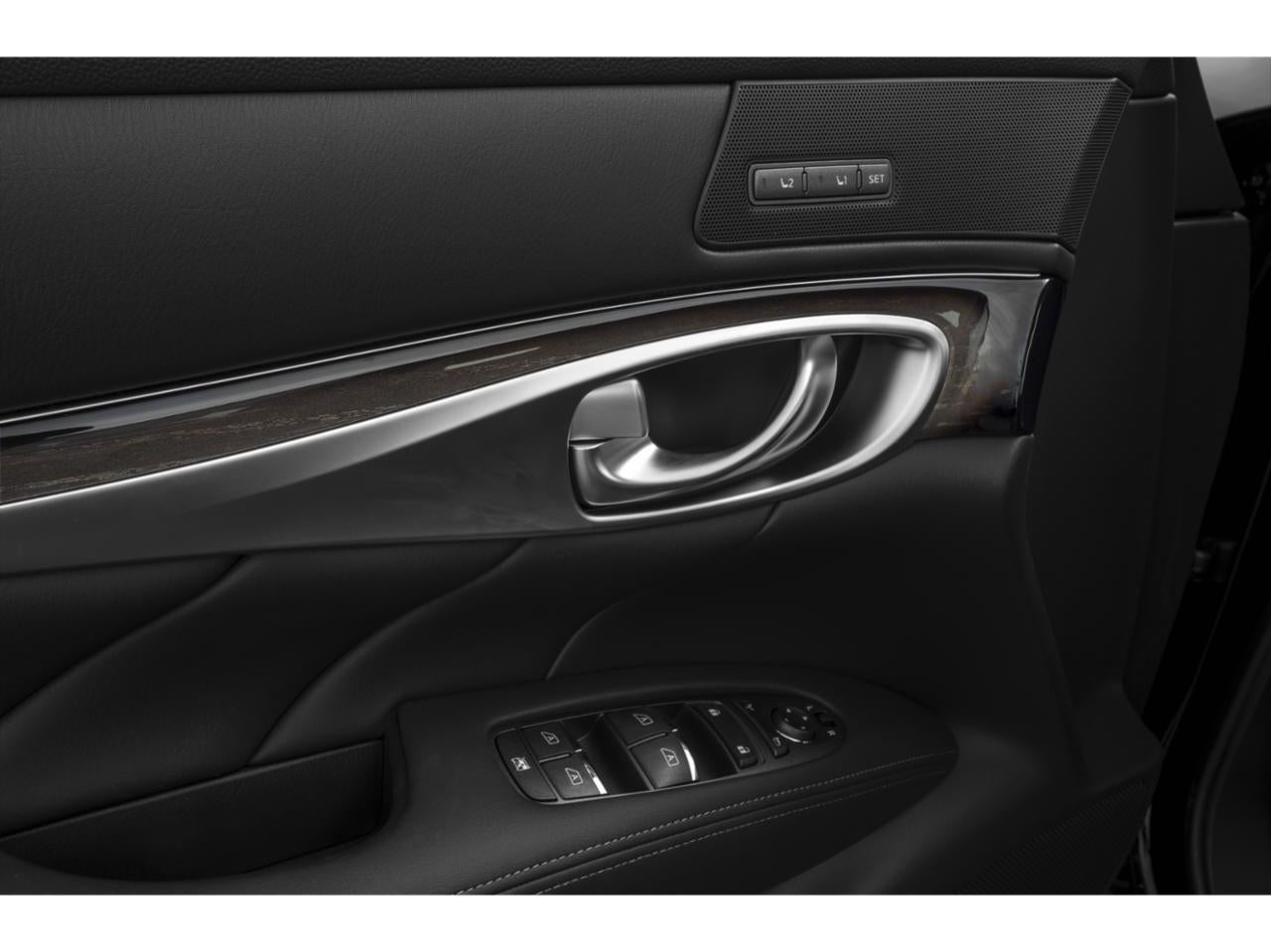 2018 INFINITI Q70 3.7 LUXE RWD