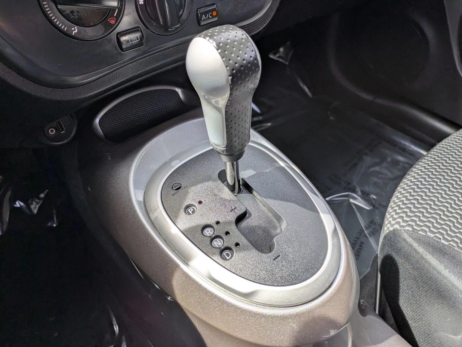 2016 Nissan JUKE 5dr Wgn CVT S FWD