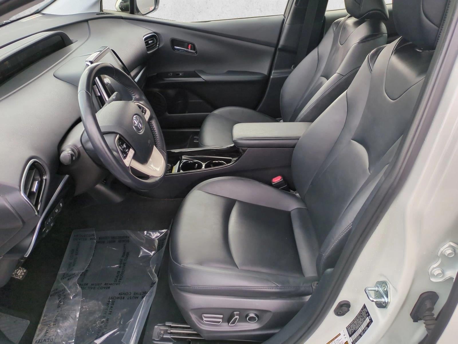 2017 Toyota Prius Prime Advanced (Natl)