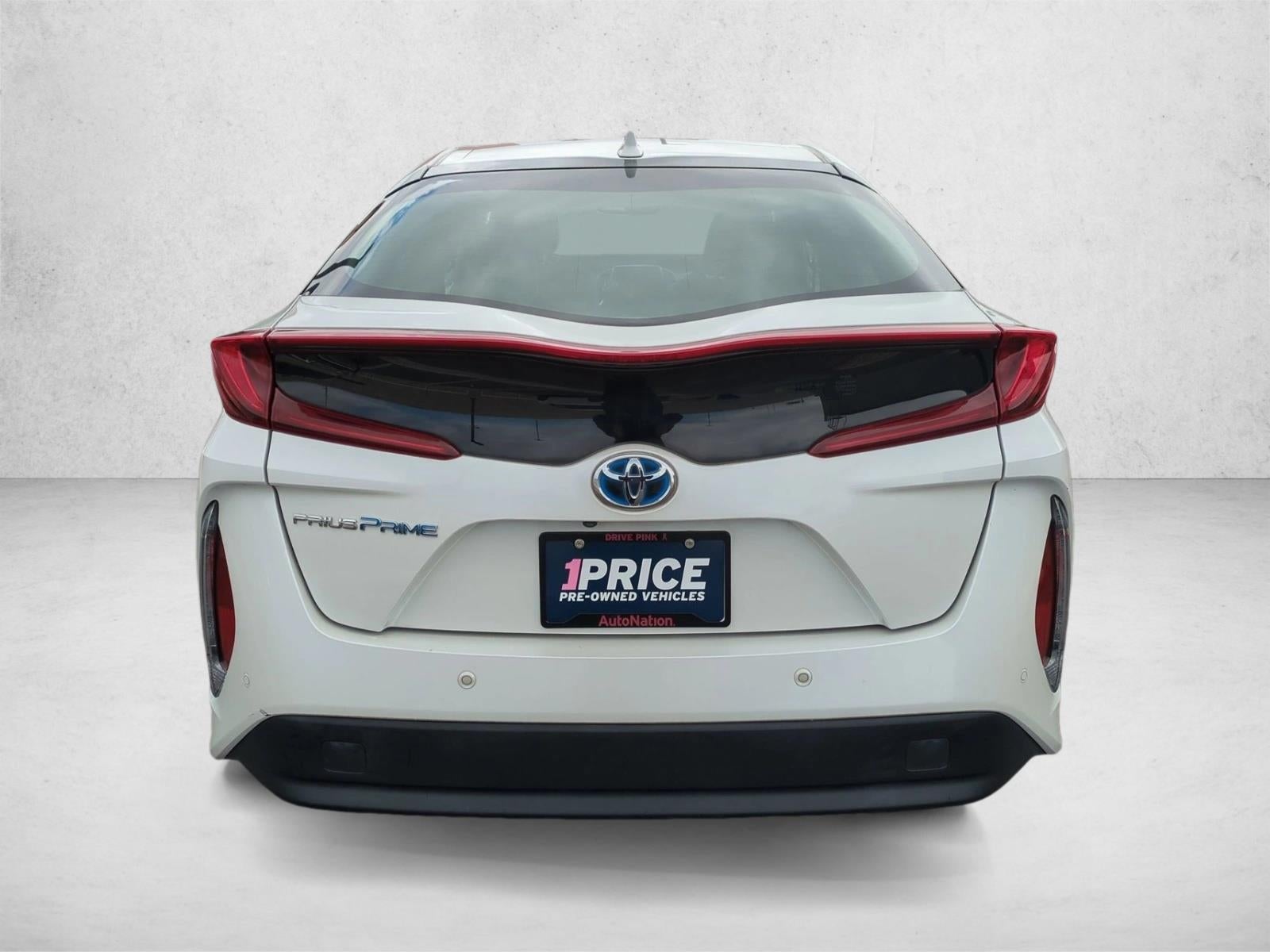 2017 Toyota Prius Prime Advanced (Natl)
