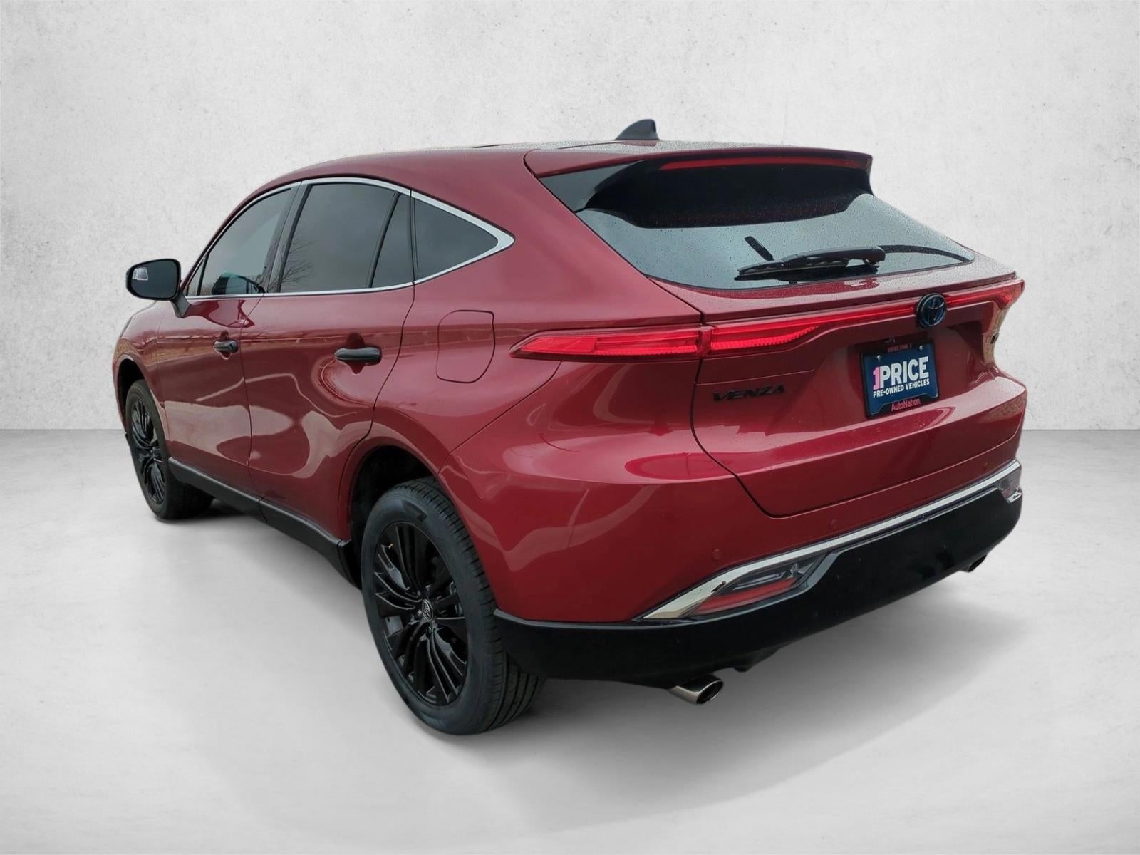 2024 Toyota Venza Nightshade AWD (Natl)