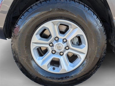 2023 Toyota 4Runner SR5 2WD (Natl)