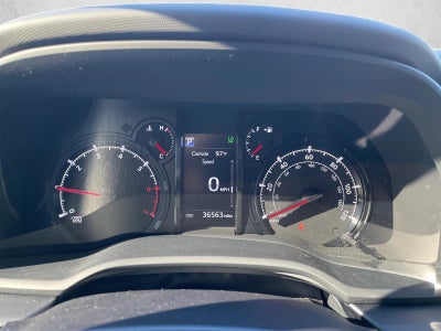 2023 Toyota 4Runner SR5 4WD (GS)