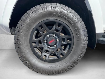 2023 Toyota 4Runner SR5 4WD (GS)