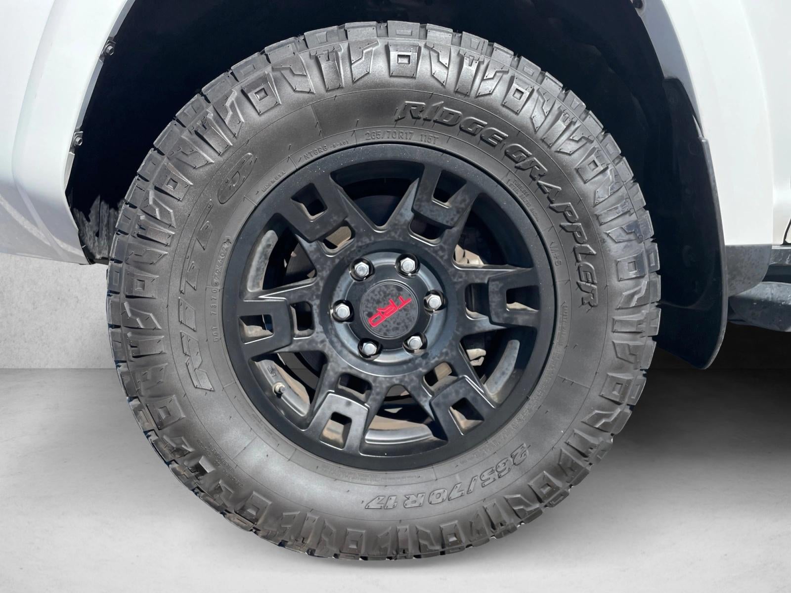 2023 Toyota 4Runner SR5 4WD (GS)