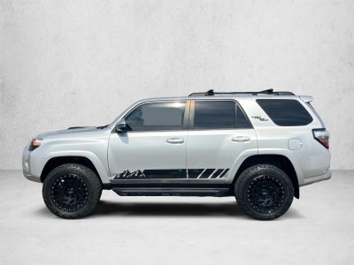 2023 Toyota 4Runner TRD Off Road Premium 4WD (Natl)
