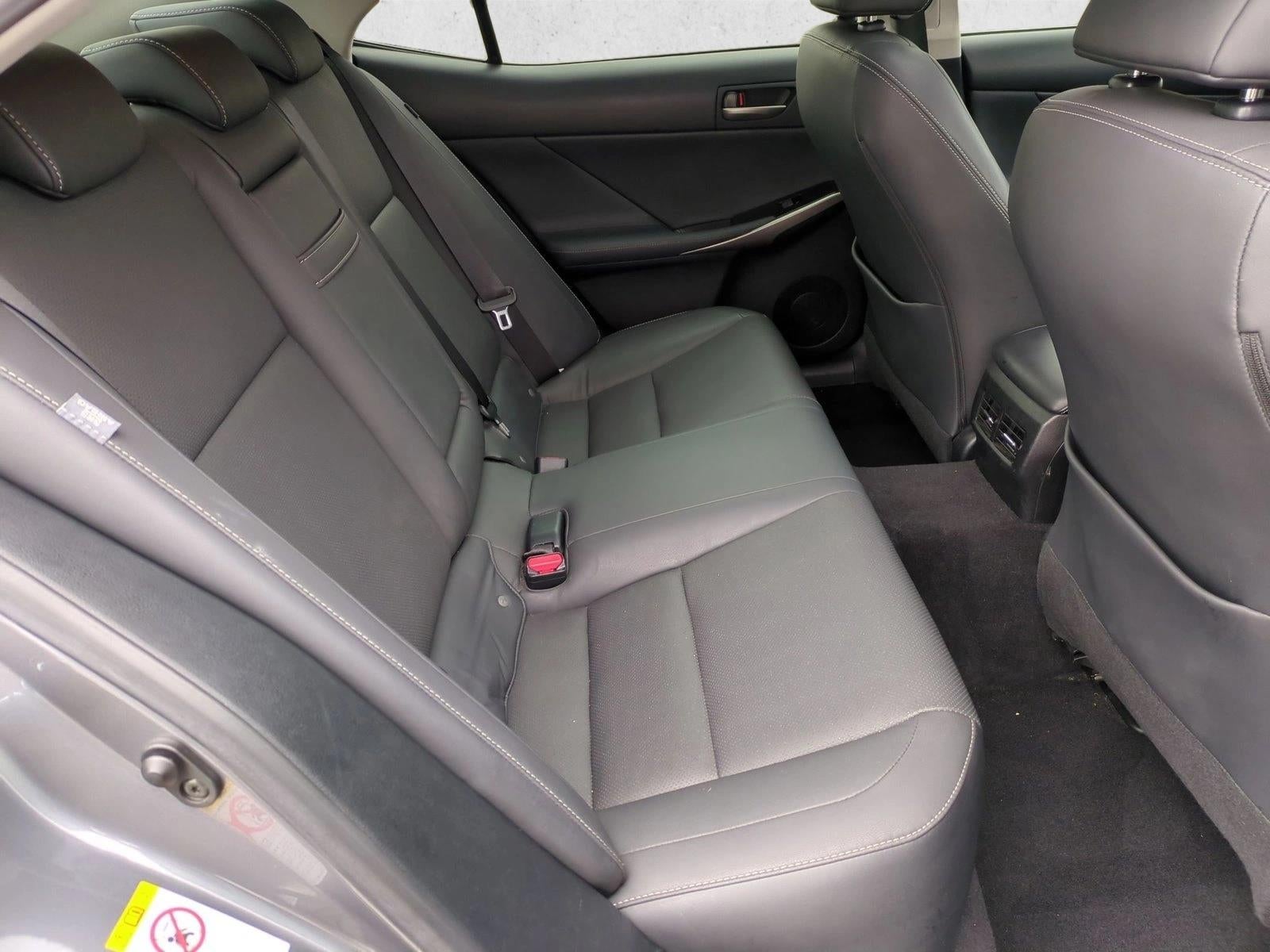 2019 Lexus IS 300 RWD