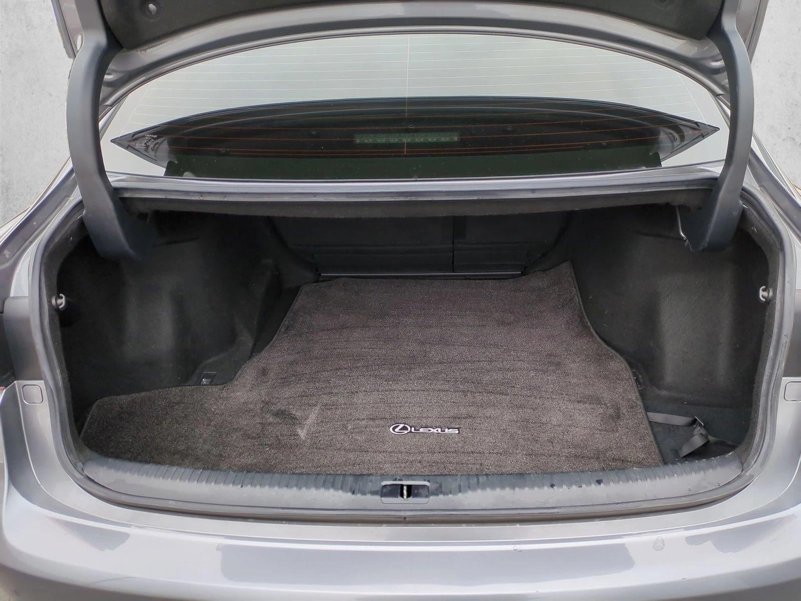 2019 Lexus IS 300 RWD