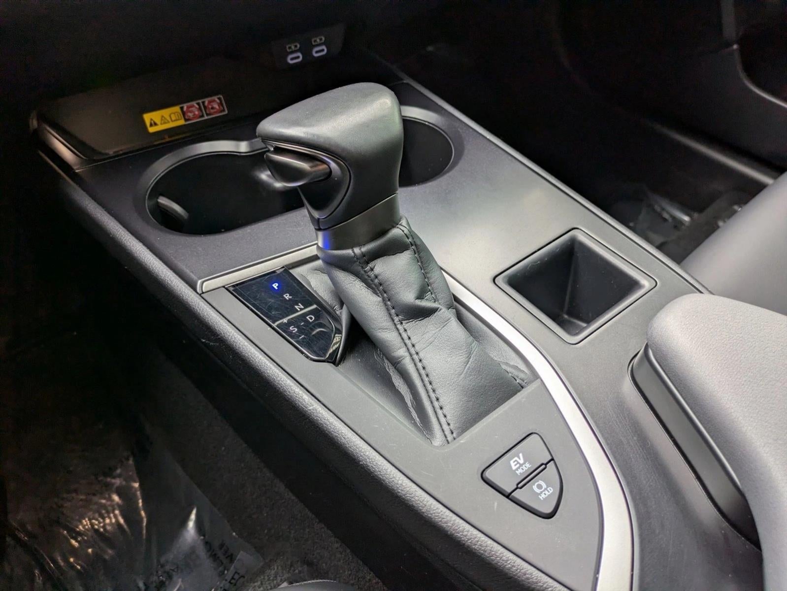 2024 Lexus UX 250h FWD