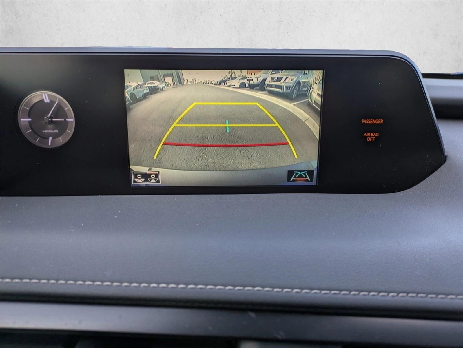 2022 Lexus UX 250h AWD