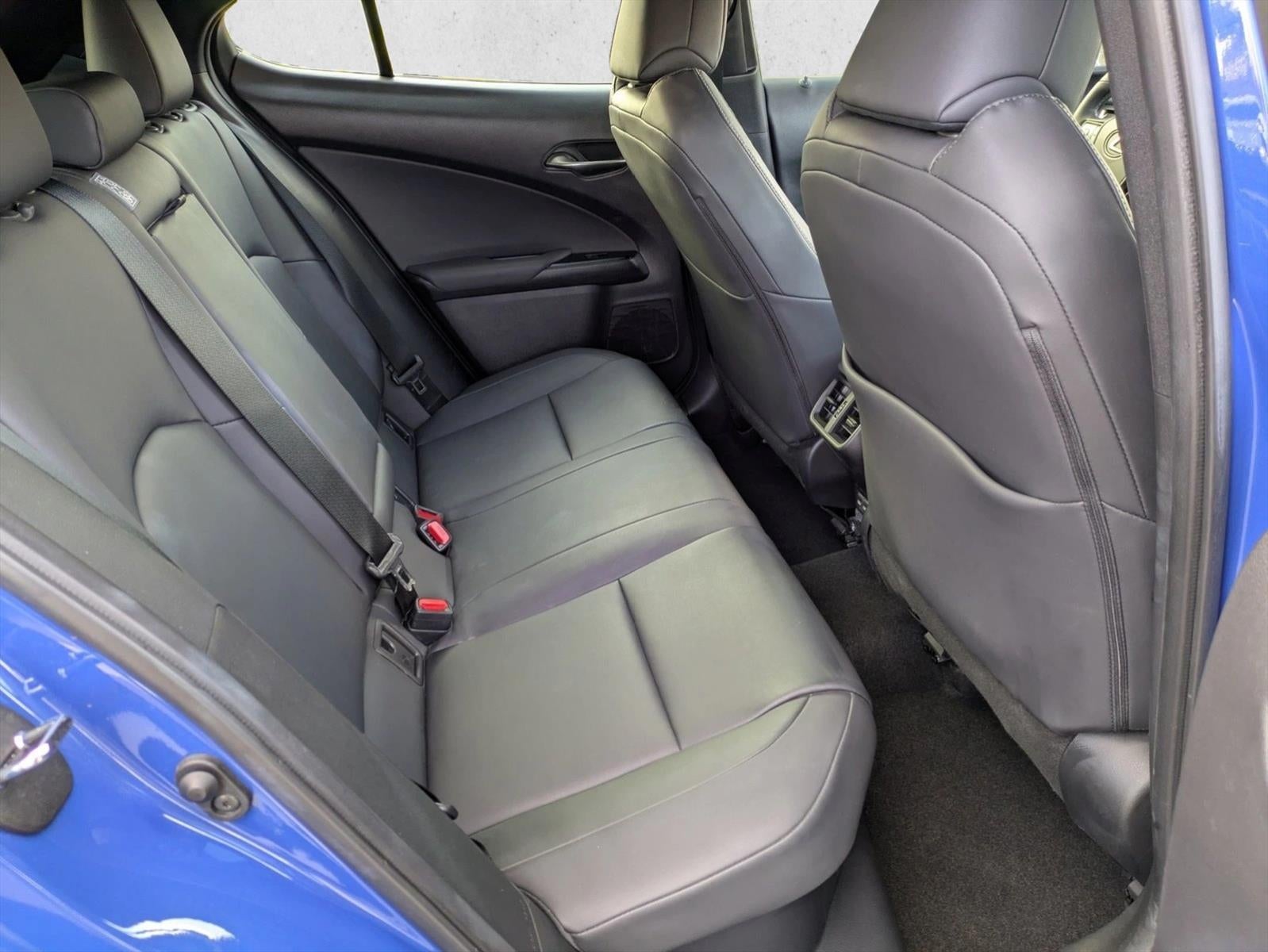 2022 Lexus UX 250h AWD