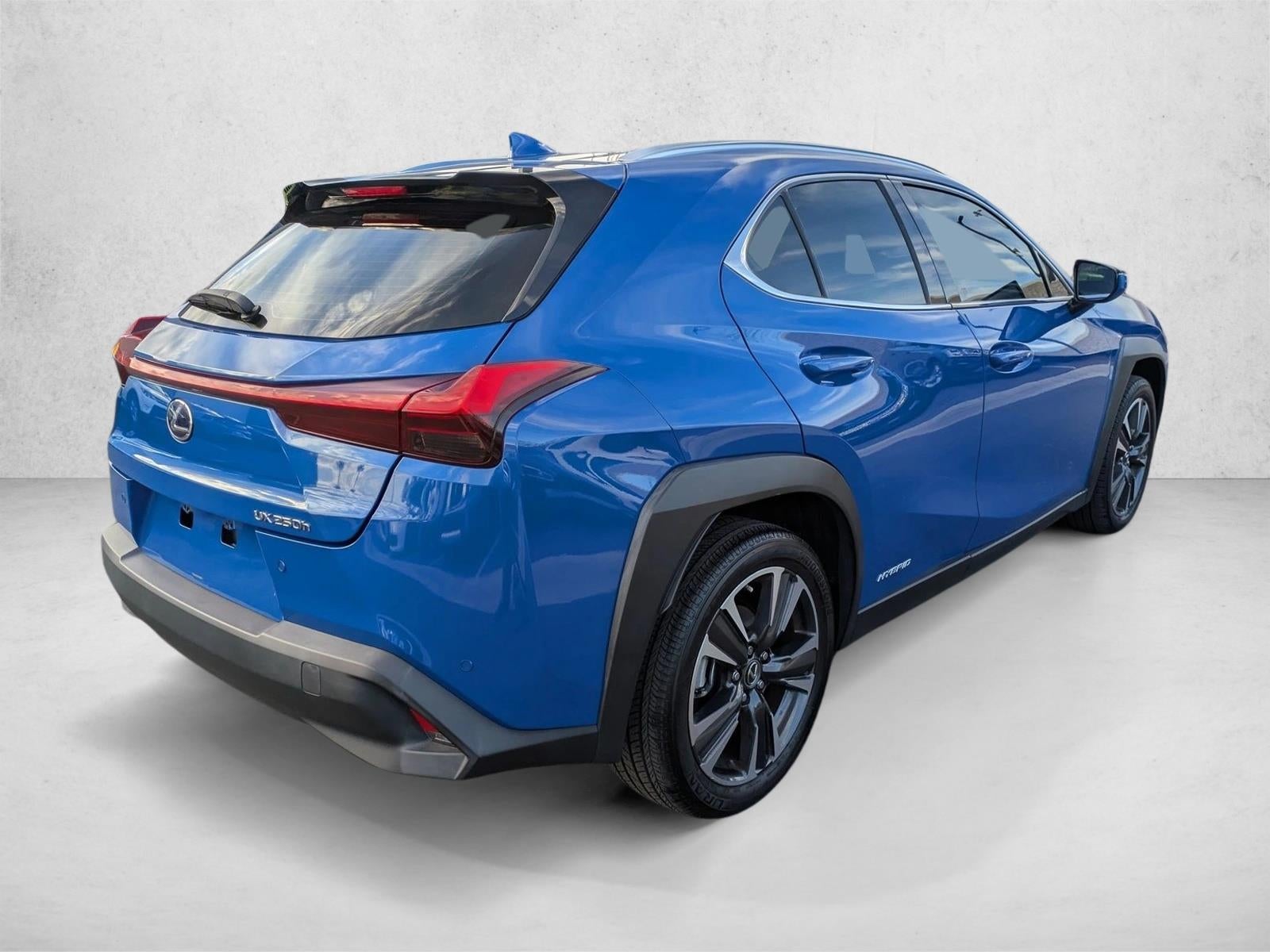 2022 Lexus UX 250h AWD