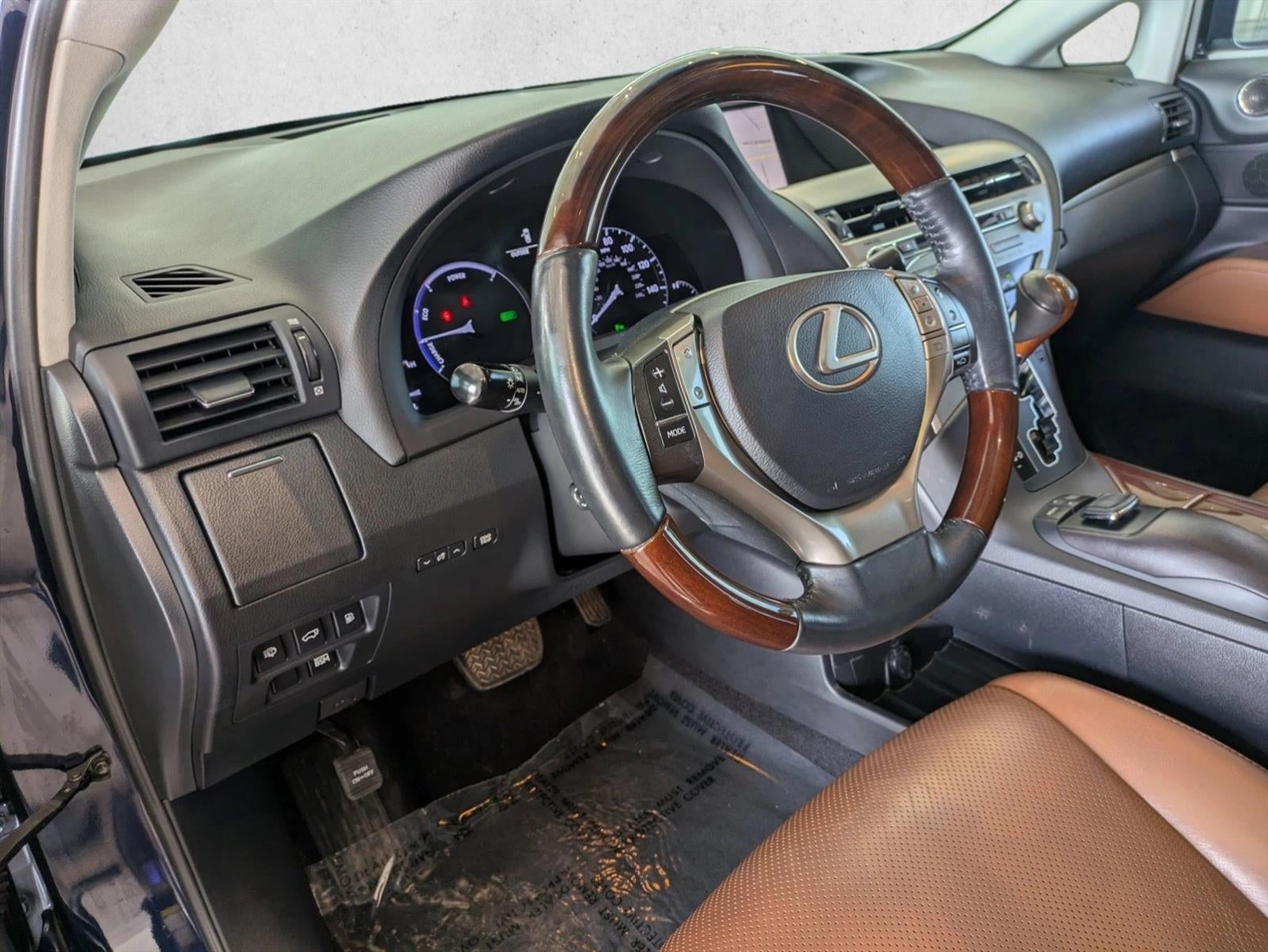 2015 Lexus RX 450h AWD 4dr