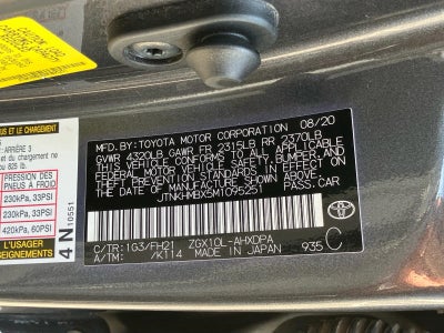 2021 Toyota C-HR LE FWD (Natl)