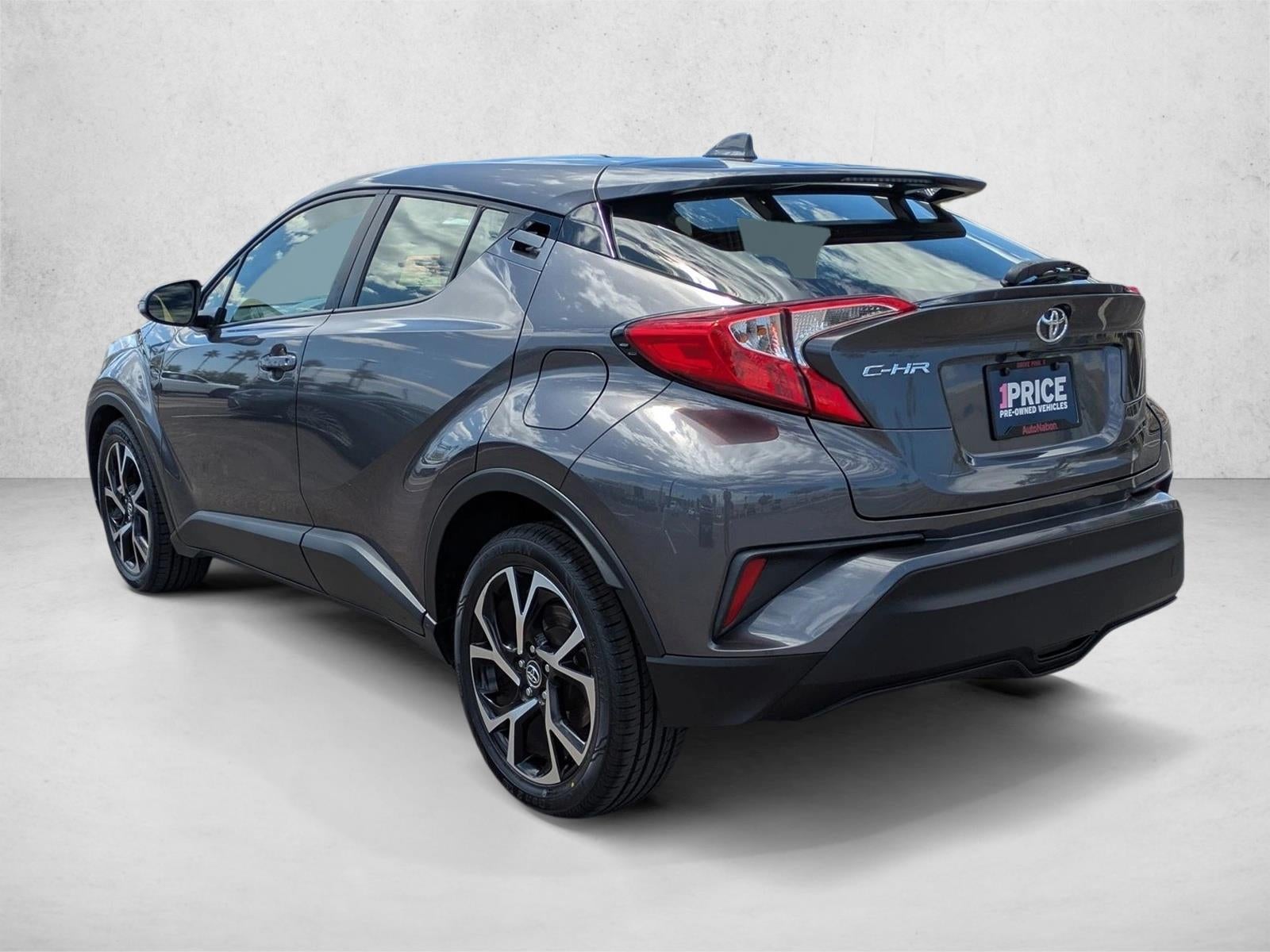 2019 Toyota C-HR XLE FWD (Natl)