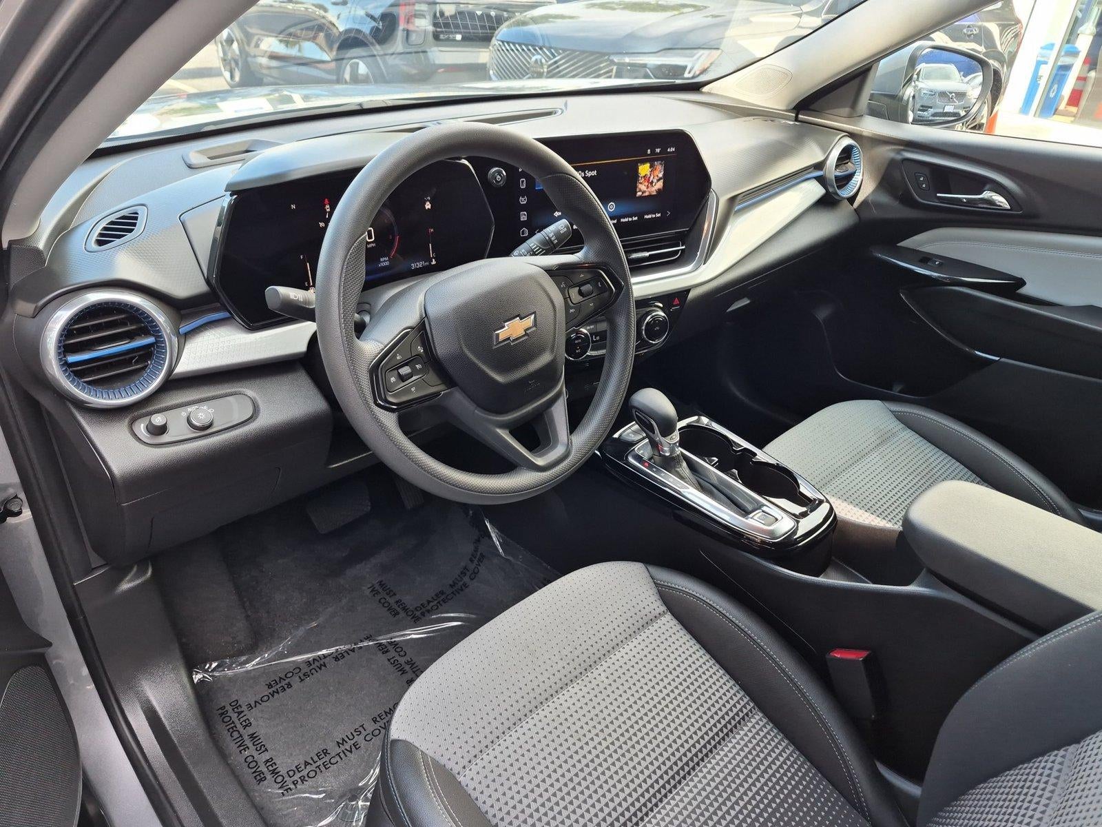 2025 Chevrolet Trax FWD 4dr LT