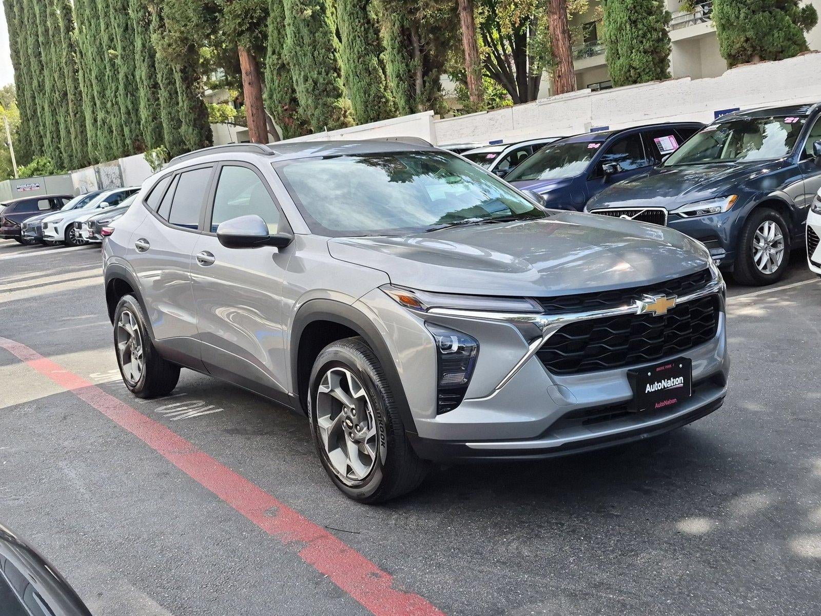 2025 Chevrolet Trax FWD 4dr LT