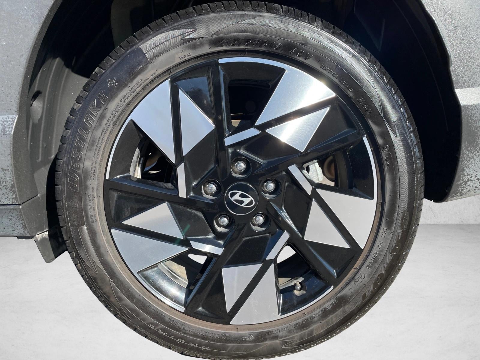 2025 Hyundai KONA SEL FWD
