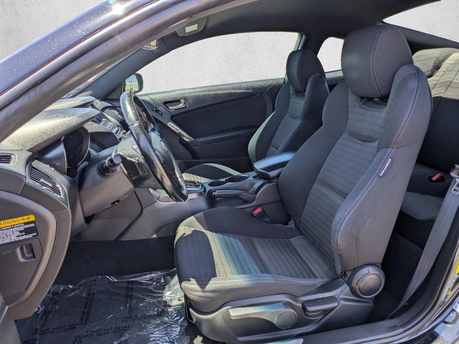 2014 Hyundai GENESIS Coupe 2dr I4 2.0T Auto