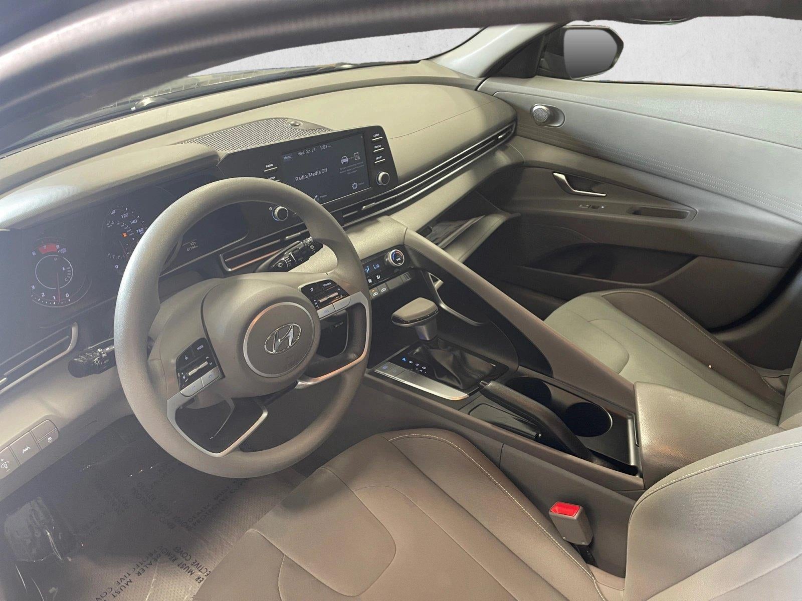 2021 Hyundai ELANTRA SEL IVT