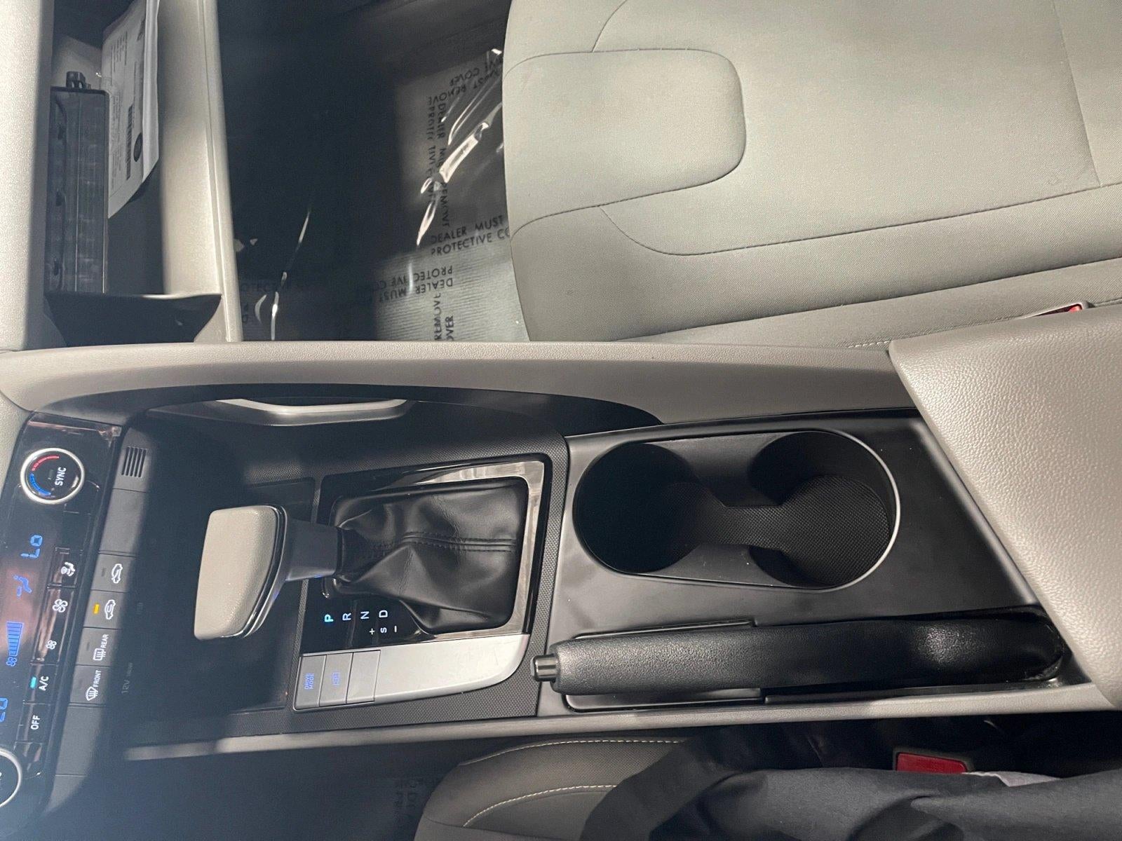2021 Hyundai ELANTRA SEL IVT