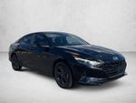 2021 Hyundai ELANTRA SEL IVT