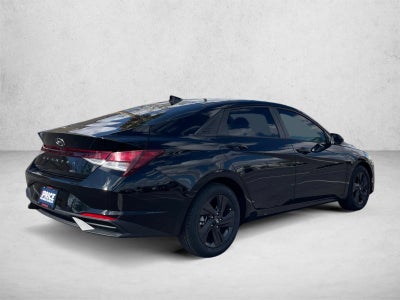 2021 Hyundai ELANTRA SEL IVT