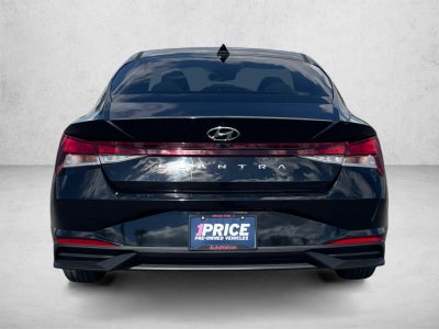 2021 Hyundai ELANTRA SEL IVT