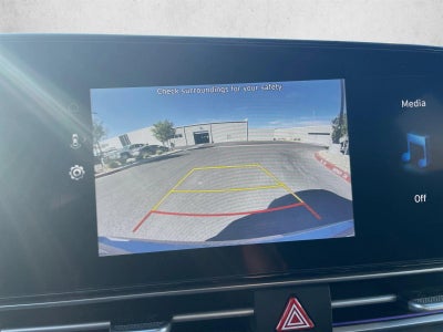 2024 Hyundai ELANTRA SEL IVT