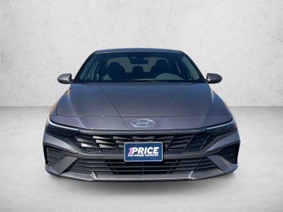 2024 Hyundai ELANTRA SEL IVT