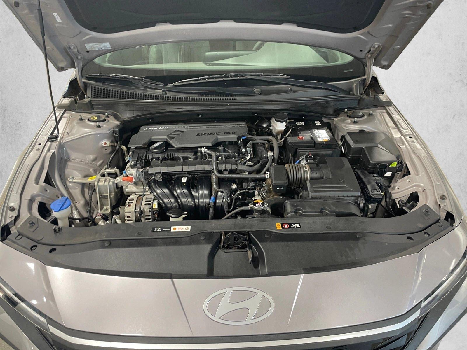 2024 Hyundai ELANTRA SEL IVT