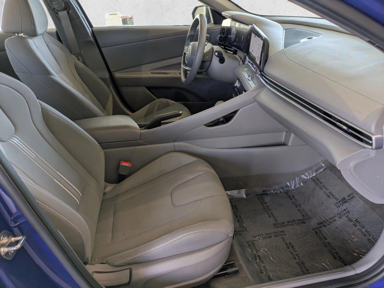 2024 Hyundai ELANTRA SEL IVT