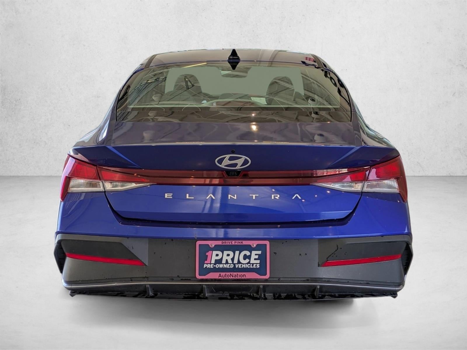 2024 Hyundai ELANTRA SEL IVT