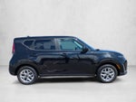2023 Kia Soul LX IVT