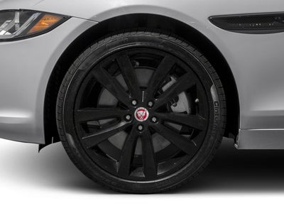 2018 Jaguar XE 25t Premium RWD