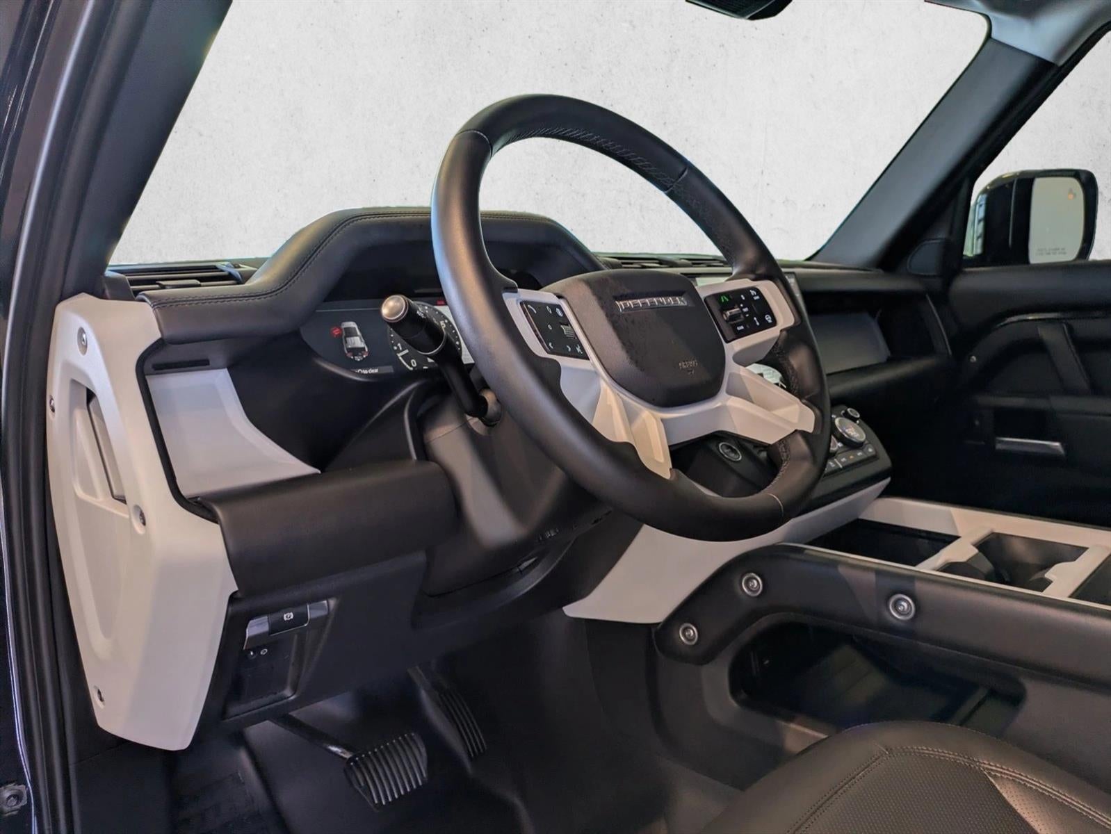 2025 Land Rover Defender 110 P300 S