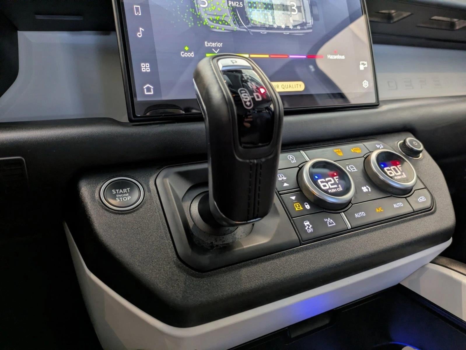 2025 Land Rover Defender 110 P300 S