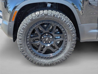 2025 Land Rover Defender 110 P300 S