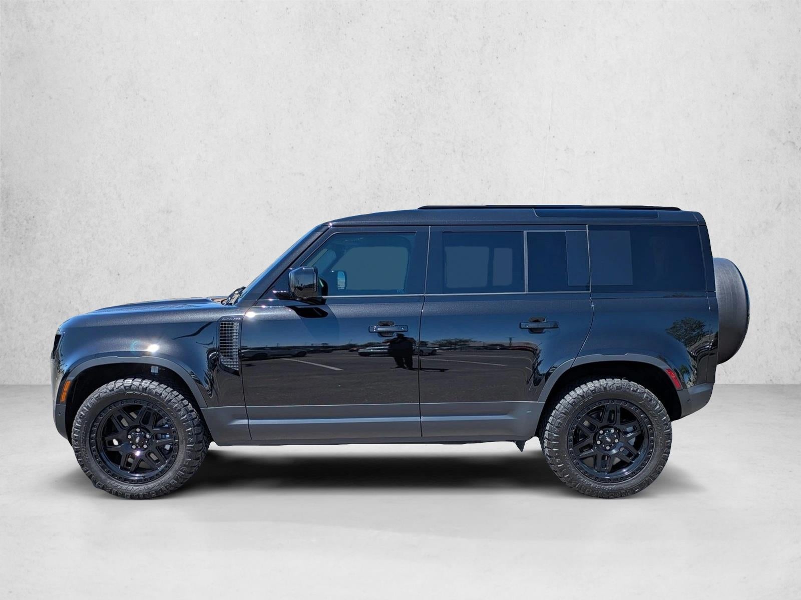 2025 Land Rover Defender 110 P300 S