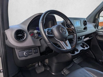 2022 Mercedes-Benz Sprinter Passenger Van 2500 Standard Roof I4 Gas 144" RWD