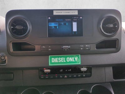 2024 Mercedes-Benz Sprinter Passenger Van 2500 Standard Roof I4 Diesel 144" RWD