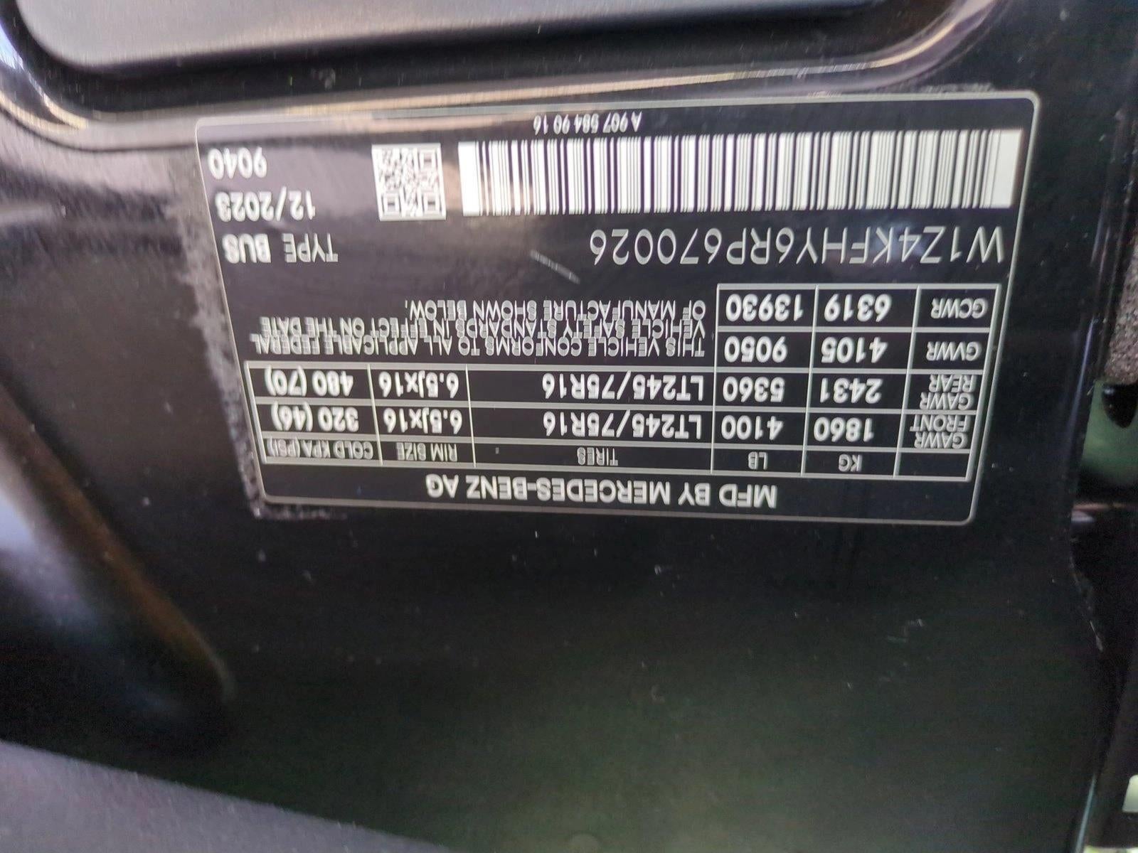 2024 Mercedes-Benz Sprinter Passenger Van 2500 Standard Roof I4 Diesel 144" RWD