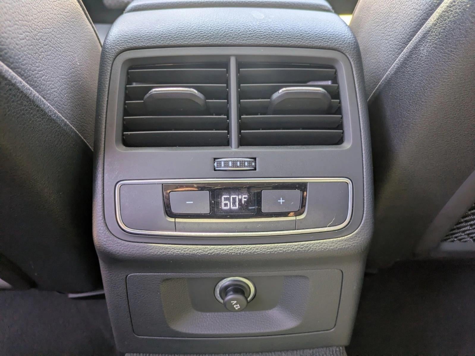 2018 Audi A4 2.0 TFSI ultra Premium Plus S Tronic FWD
