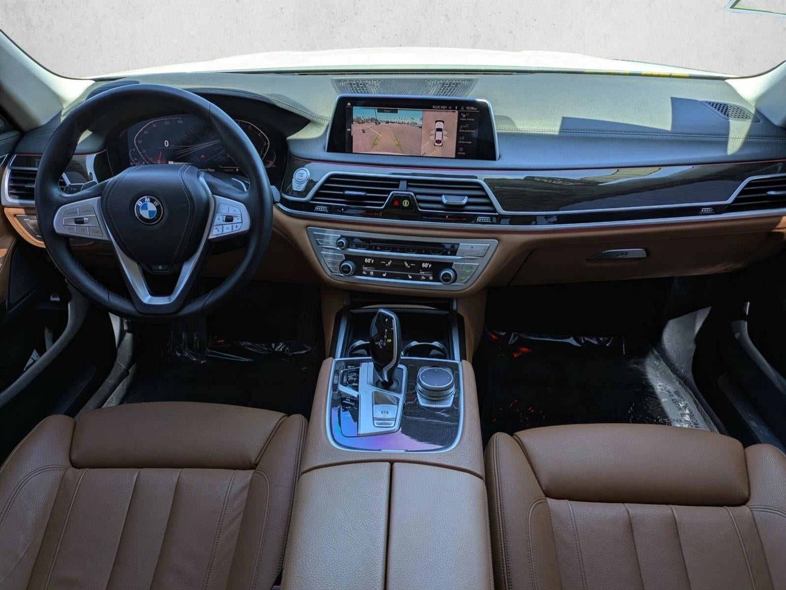 2020 BMW 740i Sedan