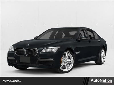 2013 BMW 750i Sedan