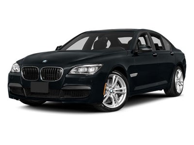 2013 BMW 750i Sedan