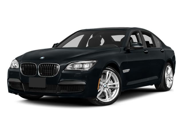 2013 BMW 750i Sedan